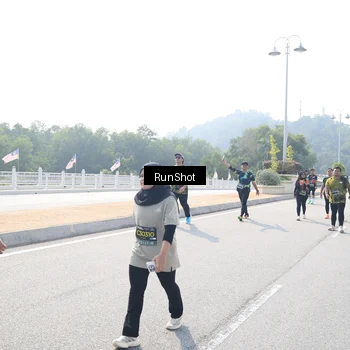 Runner Photo 6935290