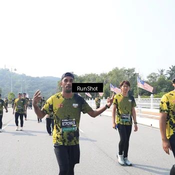 Runner Photo 6935297
