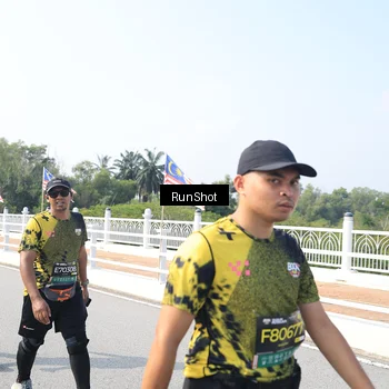 Runner Photo 6935298
