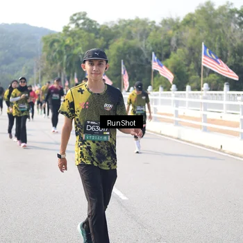 Runner Photo 6935319