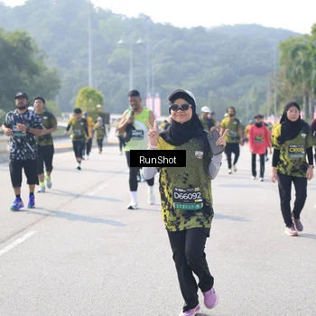 Runner Photo 6935337