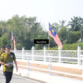 Runner Photo 6935338
