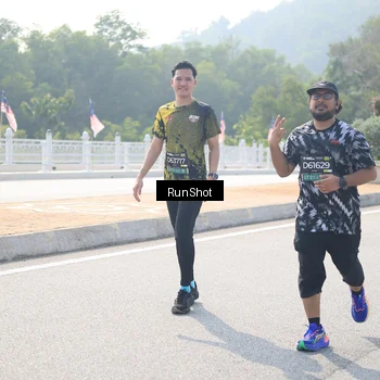 Runner Photo 6935348