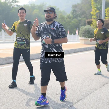 Runner Photo 6935351