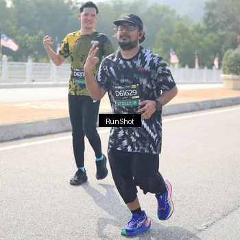 Runner Photo 6935355