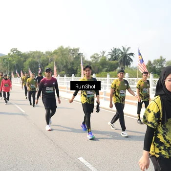 Runner Photo 6935366