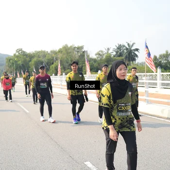 Runner Photo 6935367