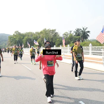 Runner Photo 6935375