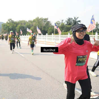 Runner Photo 6935381