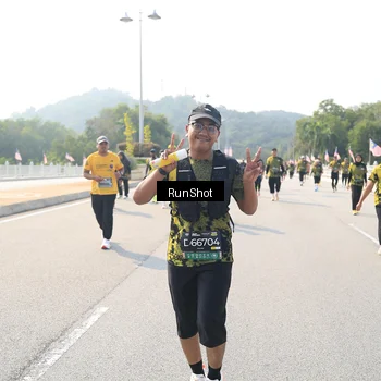 Runner Photo 6935394