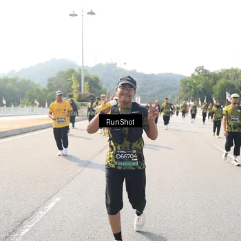Runner Photo 6935395