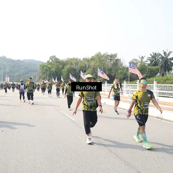 Runner Photo 6935406