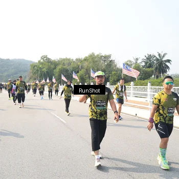Runner Photo 6935413