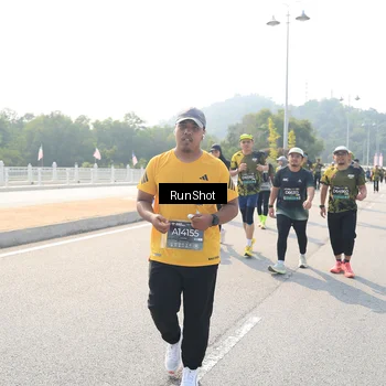 Runner Photo 6935414