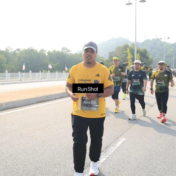 Runner Photo 6935419