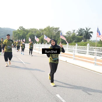 Runner Photo 6935426