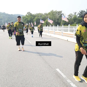 Runner Photo 6935432