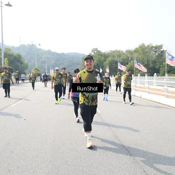 Runner Photo 6935437
