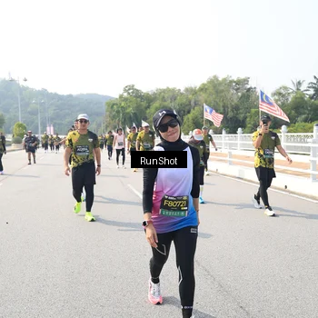 Runner Photo 6935451