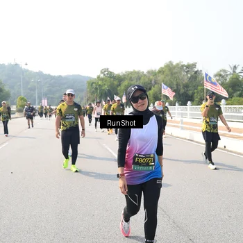 Runner Photo 6935453