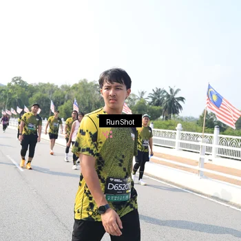 Runner Photo 6935477