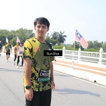Runner Photo 6935479