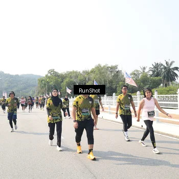 Runner Photo 6935485