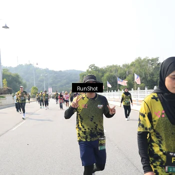 Runner Photo 6935488