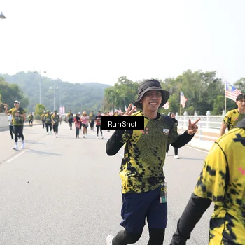 Runner Photo 6935490