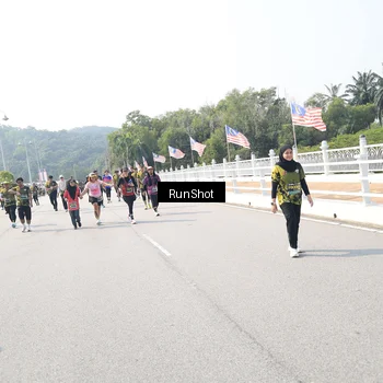 Runner Photo 6935505