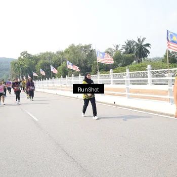 Runner Photo 6935506