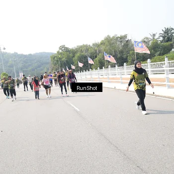 Runner Photo 6935507