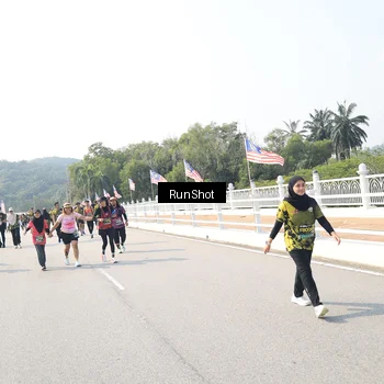 Runner Photo 6935508