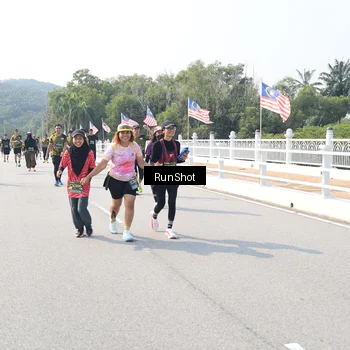 Runner Photo 6935517
