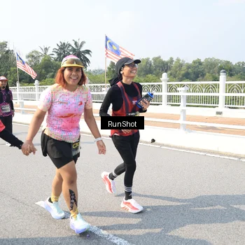 Runner Photo 6935538