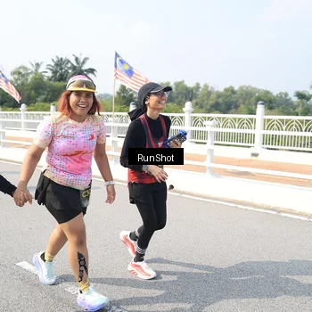 Runner Photo 6935544