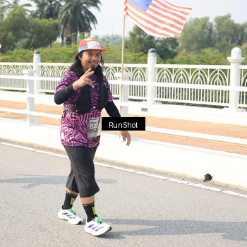 Runner Photo 6935553