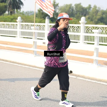 Runner Photo 6935555