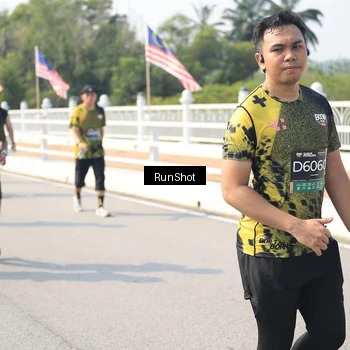 Runner Photo 6935576