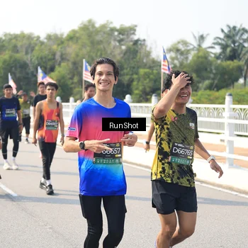 Runner Photo 6935580