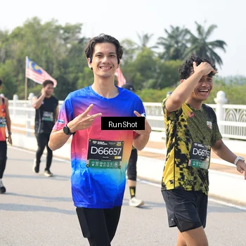 Runner Photo 6935590