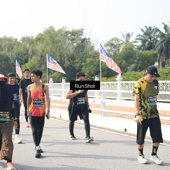 Runner Photo 6935593