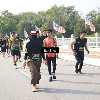 Runner Photo 6935598