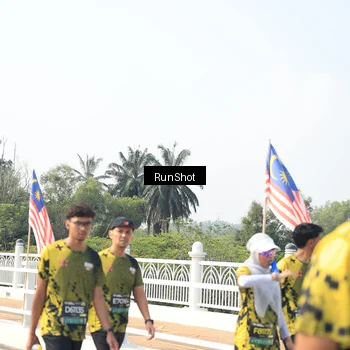 Runner Photo 6935599