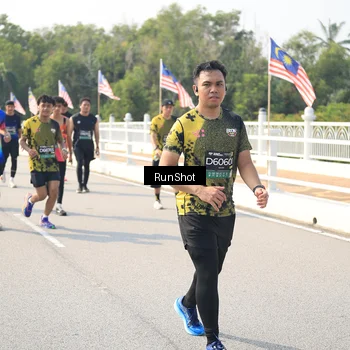 Runner Photo 6935603
