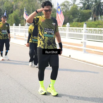 Runner Photo 6935616