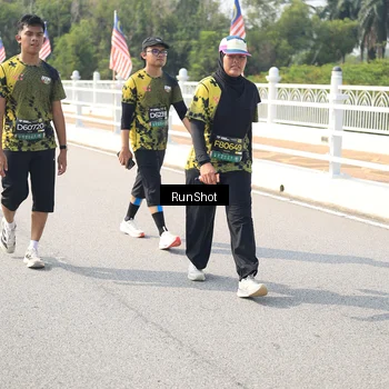 Runner Photo 6935617