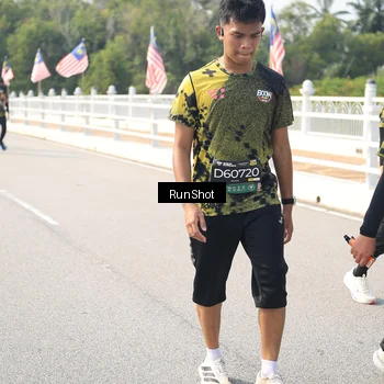 Runner Photo 6935626