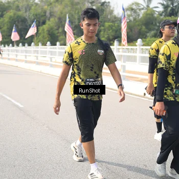 Runner Photo 6935629