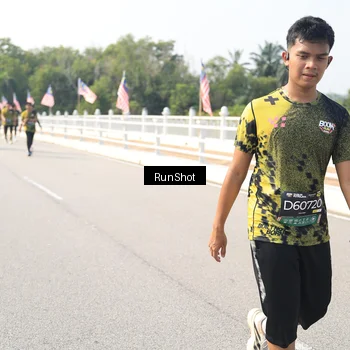 Runner Photo 6935633